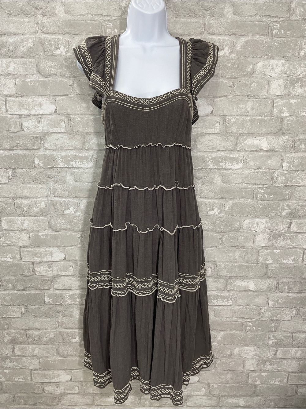 Olivaceous Tiered Midi Dress with Cream Trim